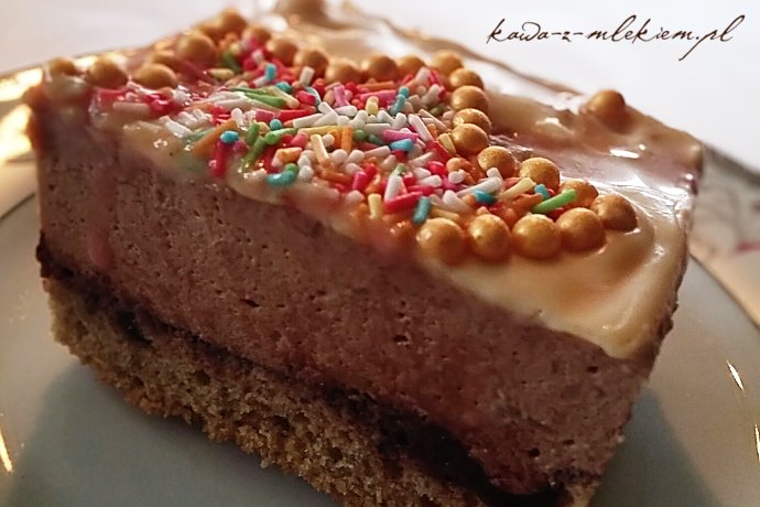 Ciasto z kajmakową pianką